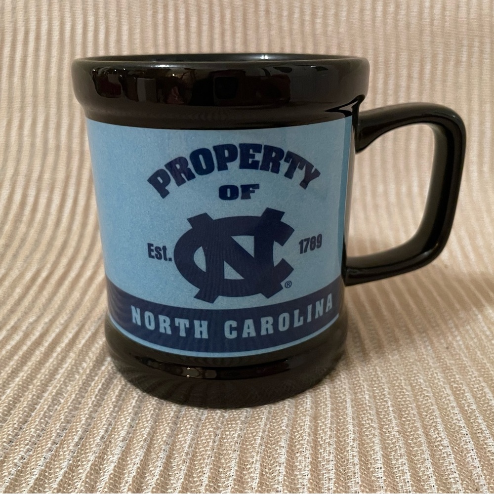 UNC Mug - Picture 3 of 5